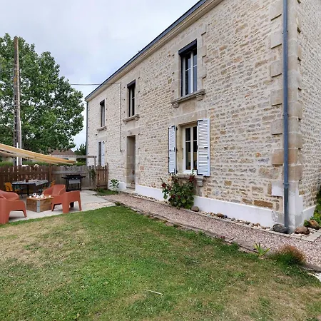 La Meilleraie Jardin Terrasse Hébergement de vacances *