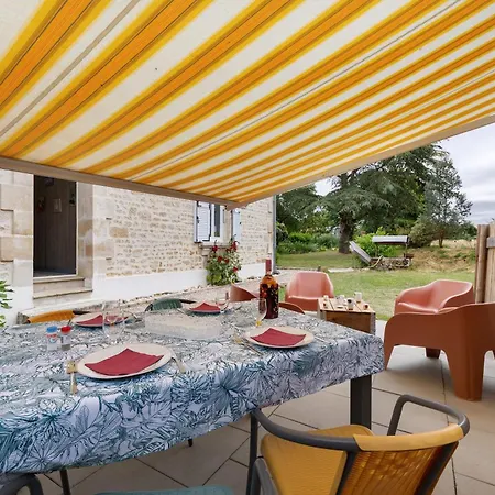 La Meilleraie Jardin Terrasse *
